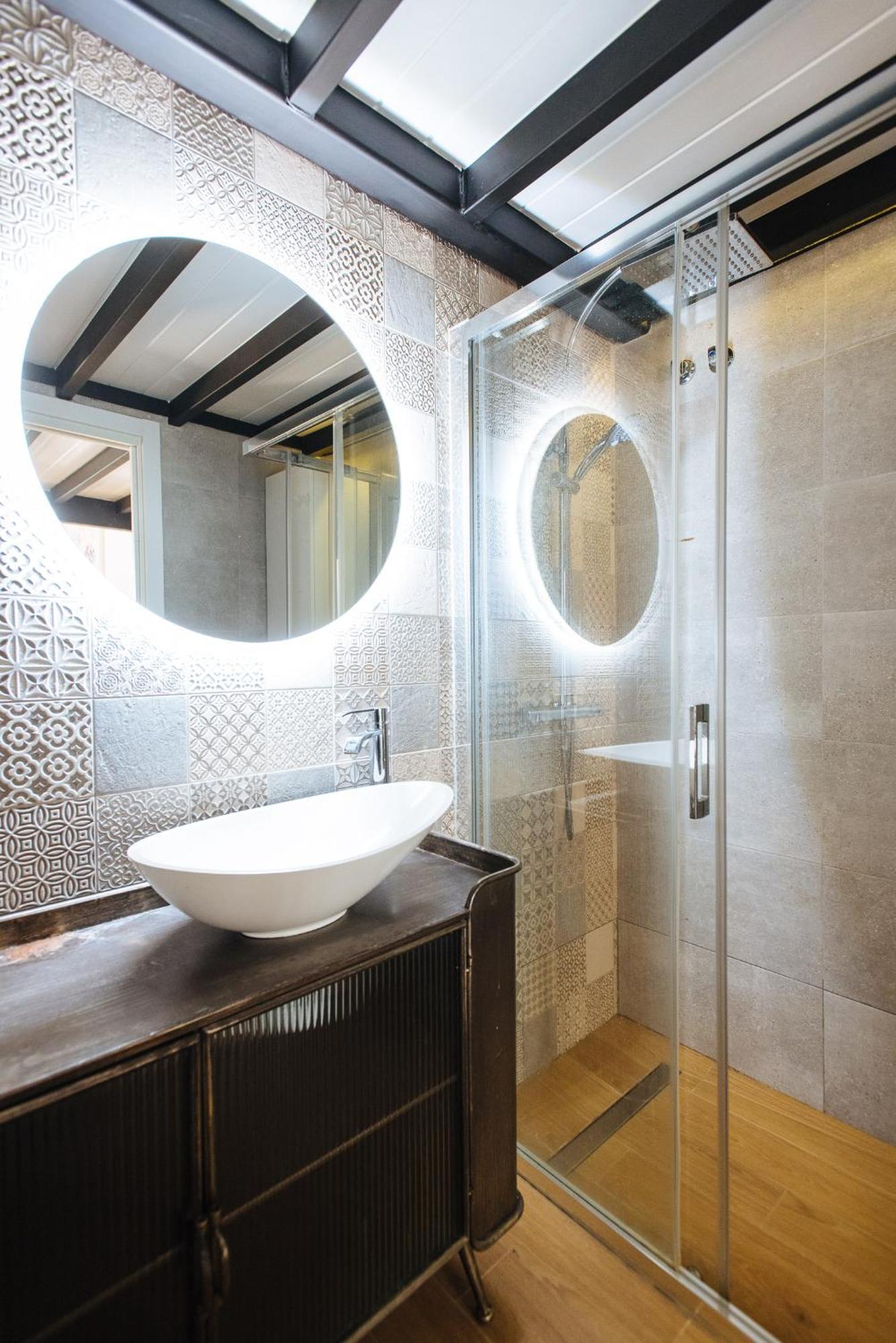 Loft Patricia Nervion Apartment เซบีญา ภายนอก รูปภาพ